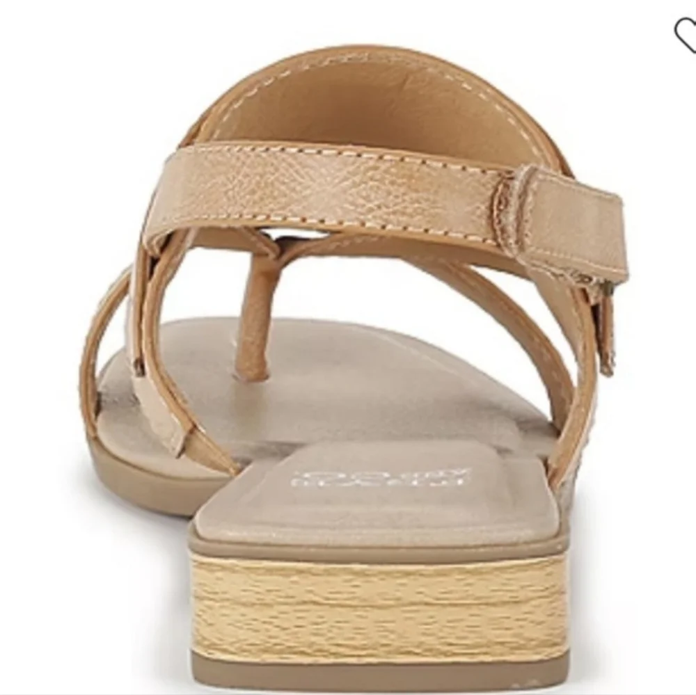 NWT Frye & Company Women's Adjustable Strap Cassia Sandals in Light Tan - Picture 5 of 12